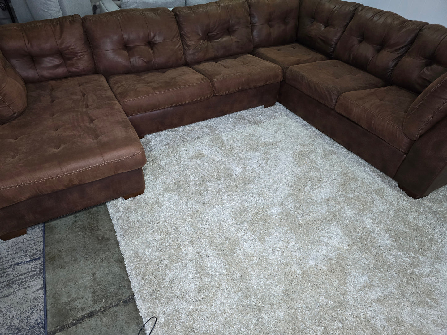 Z- Ashley Large 3 Piece Brown U Shape Sectional Pull Out Sleeper Sofa