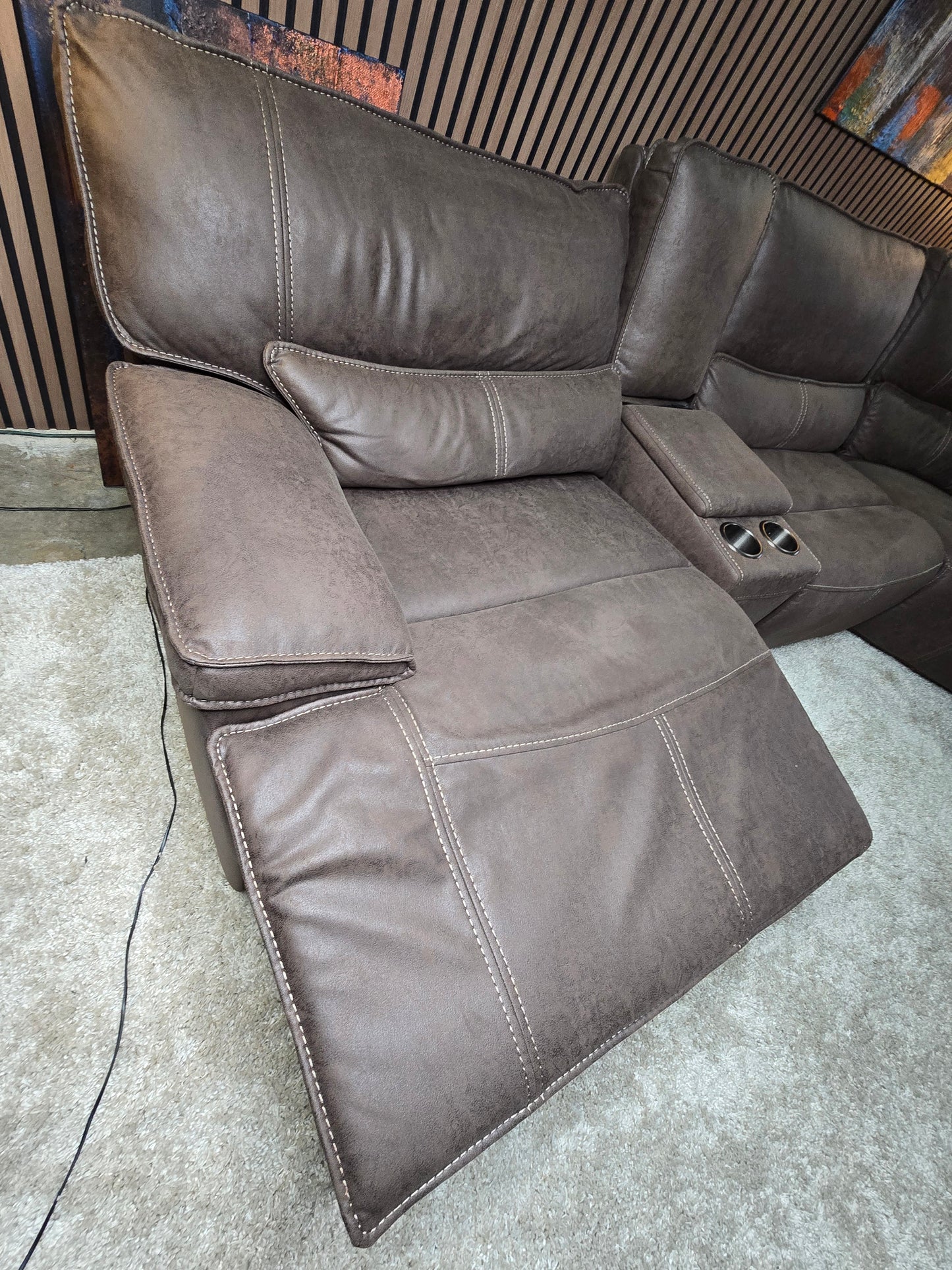 -1223- LIKE NEW- 6 Piece Brower Fabric Power Reclining Sectional with Power Headrests