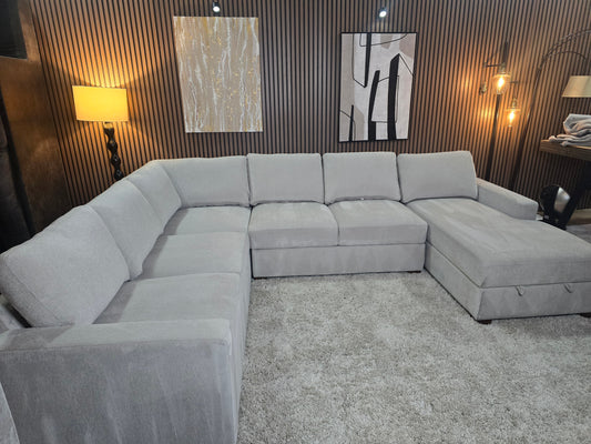 -1223- LIKE NEW - Thomasville Glenn Fabric Sectional with Storage Chaise
